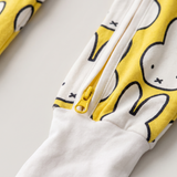 Fermeture éclair à double sens sur le ZIPSTER x Miffy grenouillère en bambou Hello Yellow